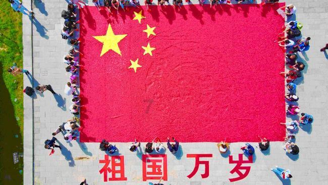 上海两会｜市长龚正：上海将继续加大经济总量，大力发展新质生产力